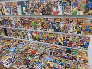 Huge Lot 190+ Comics W/ X-Men, Avengers, Venom, +More! Avg VF- Condition!