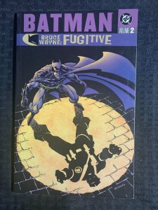 2003 BATMAN Bruce Wayne Fugitive Volume 2 SC FVF 7.0 1st DC Comics