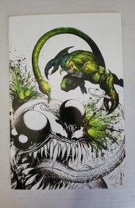 Venom #30 Tyler Kirkham Secret Color Splash Virgin Variant Cover H (2021)