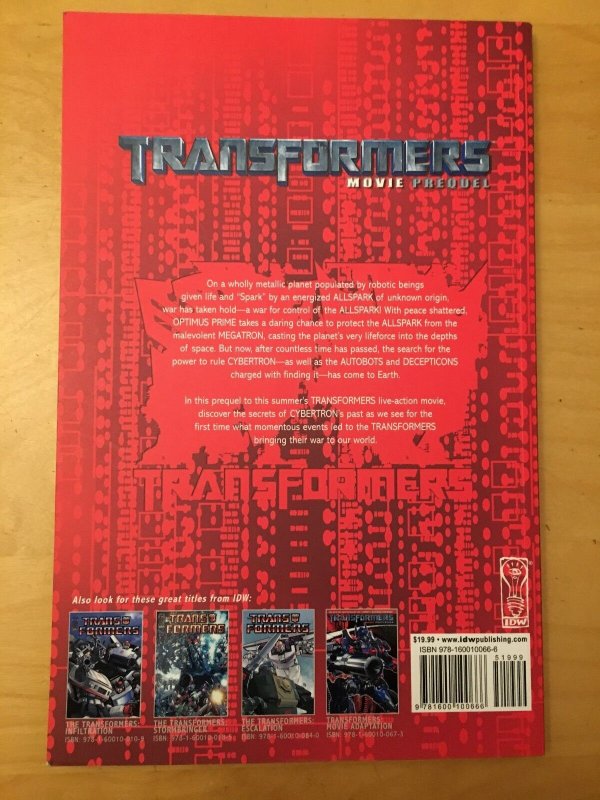 TRANSFORMERS MOVIE PREQUEL + GREATEST BATTLES OPTIMUS PRIME & MEGATRON TPB