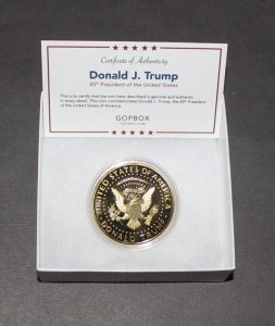 2017 Donald J. Trump Proof Coin