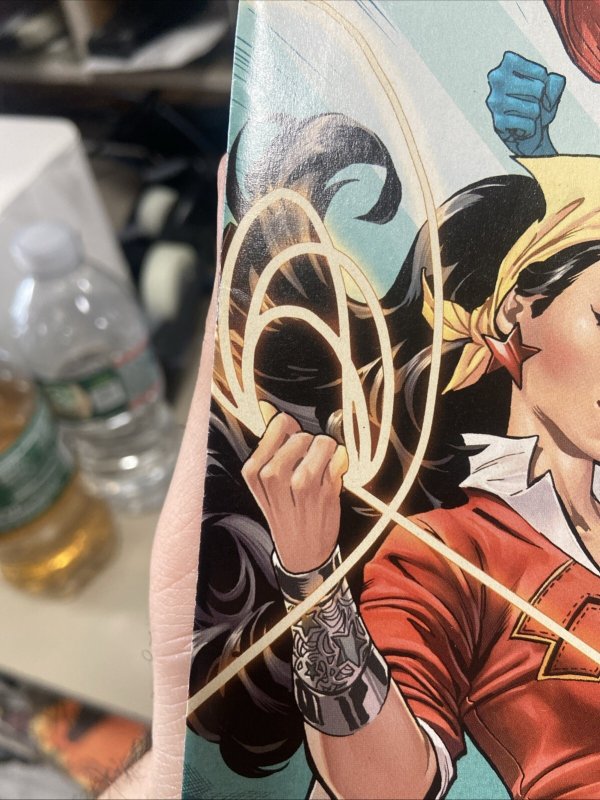 DC COMICS BOMBSHELLS #1 VARIANT COVER 1:25