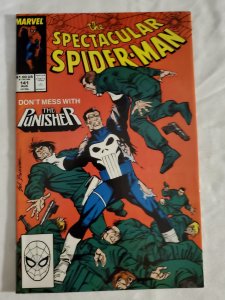 Spectacular Spider-Man 141 Very Fine  Cover by Sal Buscema