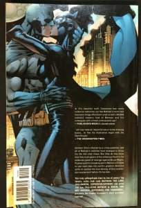 BATMAN HUSH,  TRADE PAPERBACK VF-NM JIM LEE ART