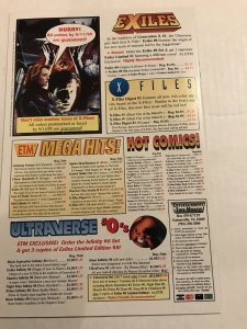 THE X-FILES #8 : Topps 8/95 VF/NM; Newsstand Variant, Fox & SCULLY photo cover