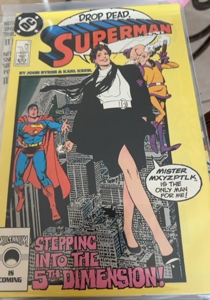 Lot of 25 Comics (See Description) Superman, Suicide Squad, Tailgunner Jo, Te...