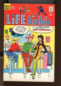 Life With Archie #69 - Money To Burn! (6.0) 1968