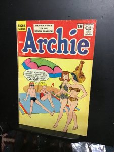 Archie #139 (1963) Beach scene! Mid-grade key! VG/FN Betty and Archie cover