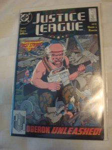 Justice League International #22 Kevin Maguire Keith Giffen Invasion Crossover