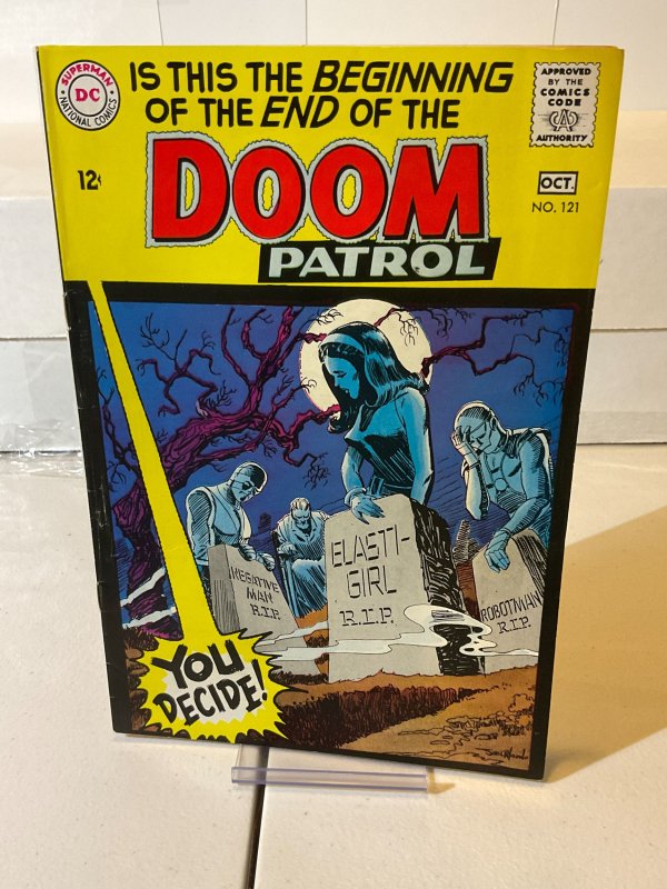 Doom Patrol #121 (1968)  F  Death of the Doom Patrol!