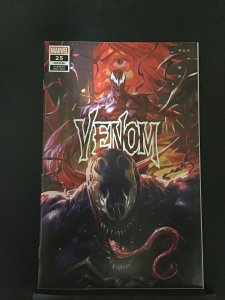 Venom #25 Derrick Chew limited to 3000