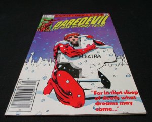 Daredevil #182 NM- Frank Miller Janson Punisher Kingpin 1st Mr Spindle 