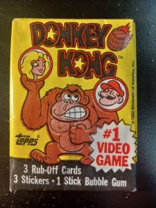1982 Topps Donkey Kong Game 1 Trading Card Pack unopened