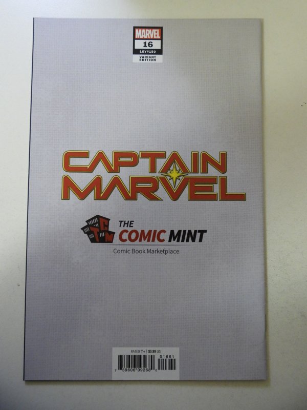 Captain Marvel #16 Momoko Cover (2020) FN/VF Condition