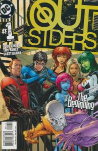 OUTSIDERS (2003) 1-50,Annual  The complete series!