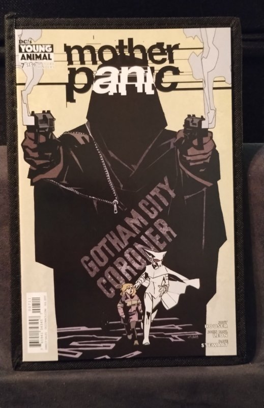 Mother Panic #7 (2017)