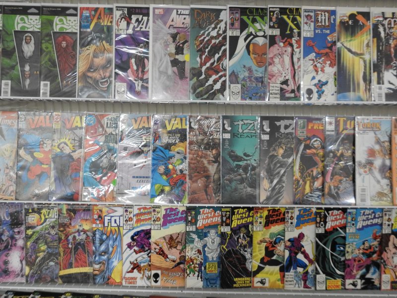 Huge Lot 170+ Comics W/ Iron man, Secret Wars, Avengers+ Avg Fine Condition!