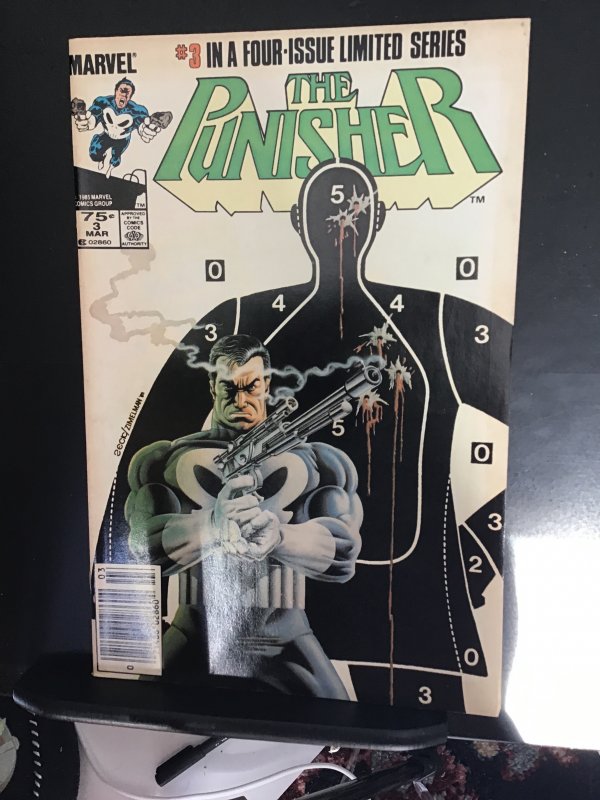 The punisher miniseries #3 (1986) high-grade first series key!  VF/NM Wow