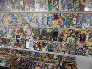 Huge Lot of 190+ Comics W/ She-Hulk, Dr. Doom, Secret Invasion Avg VF Condition!