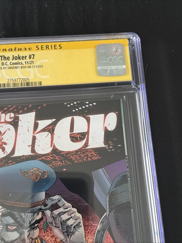 Joker #7 2021 Cgc 9.8 Gold Signed Sweeney Boo