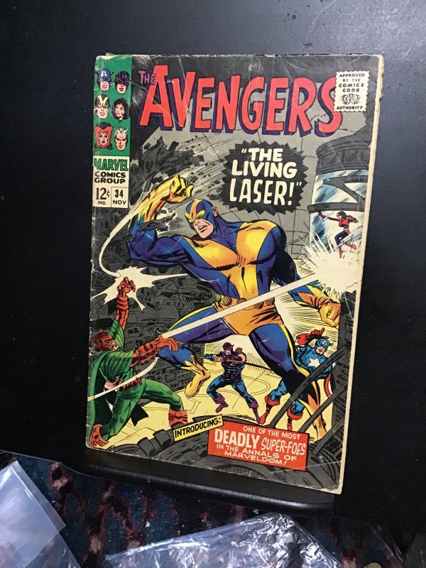 The Avengers #34 (1966)  first living laser! Giant moon cover! VG Wow