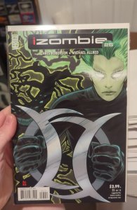 iZombie #25 (2012)  