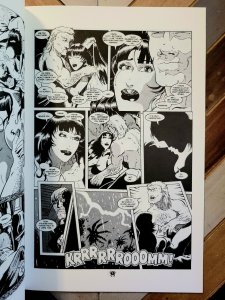 Fangs of the Widow #3 (London Night 1995) Mike Wolfer Cover, Story & Art VF 8.0