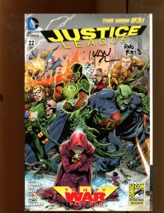 Justice League #22 - SIGNED BY IVAN REIS + ROD REIS! (9.0) 2013