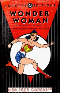 WONDER WOMAN ARCHIVES HC #3 Near Mint