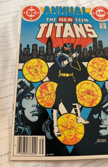 THE NEW TEEN TITANS ANNUAL #2 First App of Vigilante DC Comics 1983