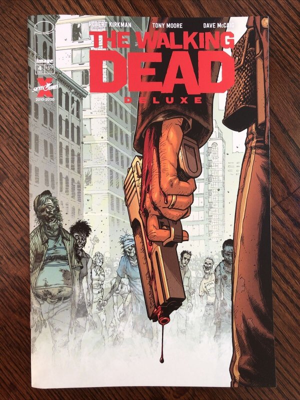 Walking Dead Deluxe #1-4 + #1C PRIMO DEAL! 2020 Image Robert Kirkman Tony Moore