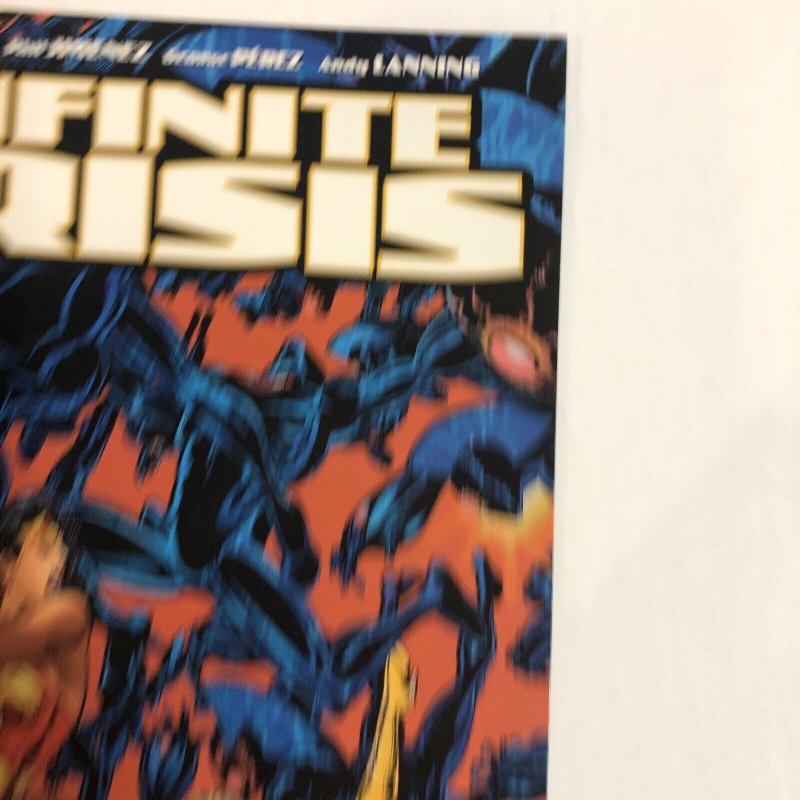 Infinite Crisis (2006) # 3 (NM) | 1st Jaime Reyes (Blue Beetle)