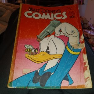 Walt Disney's Comics & Stories #69 Golden Age 1946 Pre-code Violence Gun Cover