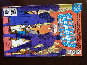 Justice League of America #198 (1982)