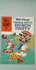 Walt Disney's Donald Duck Beach Party #6 (1959) DELL GIANT GD