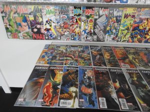 Huge Lot 160 Comics W/Handbook Marvel U, Avengers, X-Men+ Avg VF Condition!!
