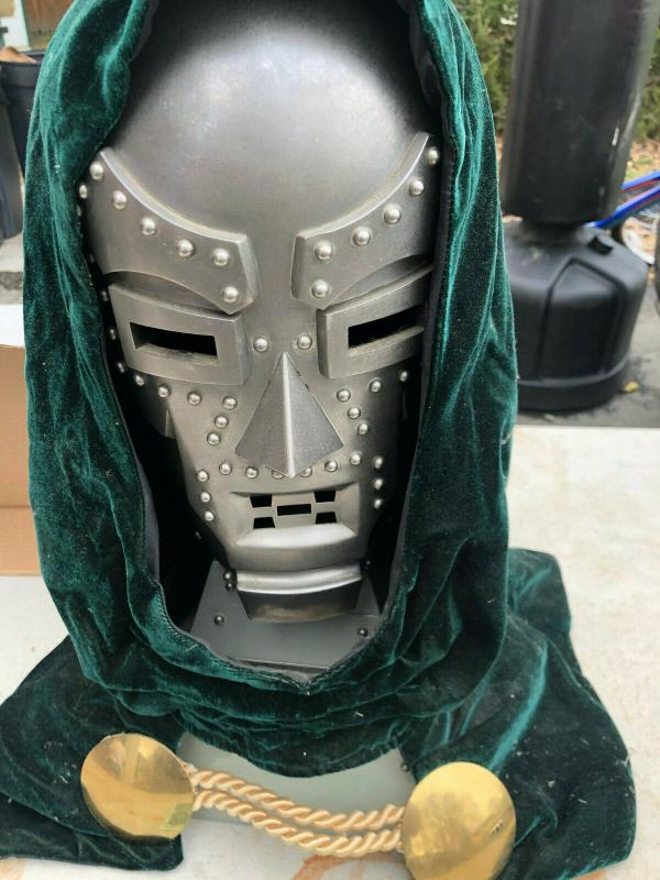 HELMUT MASK DR DOOM Factory X 1:1 Scale Replica Marvel Universe Collection 146