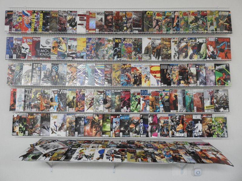 Huge Lot of 200+ Comics W/ G.I. Joe, Flash, Nightwing Avg. VF- Condition!