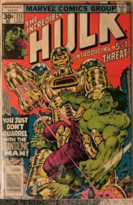 The Incredible Hulk #213 (1977) Hulk 