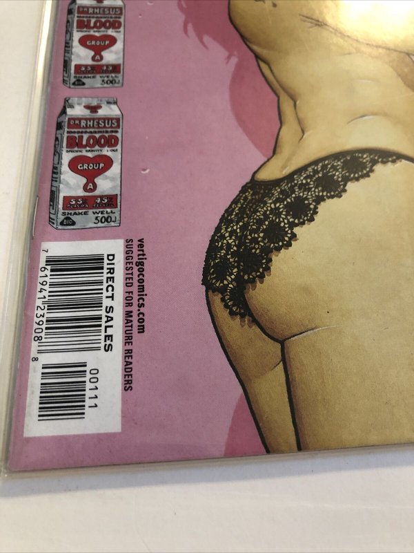 BITE CLUB #1 NM  FRANK QUITELY COVER ART VERTIGO COMICS VAMPIRE 2004