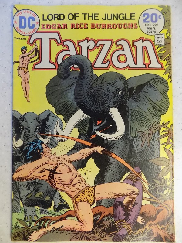 TARZAN OF THE APES # 229 DC KUBERT 