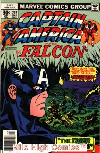 CAPTAIN AMERICA  (1968 Series)  (MARVEL) #207 Fine Comics Book
