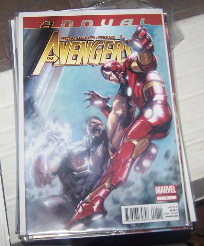 AVENGERS ANNUAL# 1 2012 MARVEL WONDERMAN IRON MAN BRIAN BENDIS