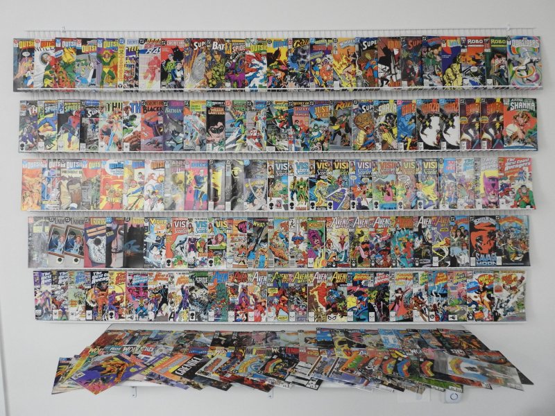 Huge Lot 170+ Comics W/ Wonder Woman, Vision & the Scarlet Witch, +More! Avg VF-