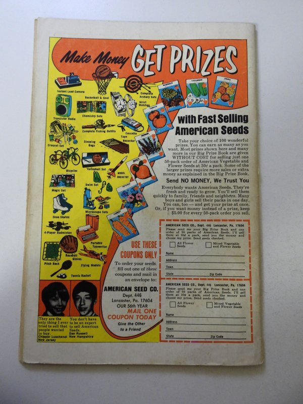 Captain Marvel #32 (1974) VG Condition 1/2 Spine Split