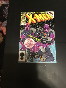 The Uncanny X-Men #202 (1986) Sentinels! Beyonder! High-grade! NM- Wow!