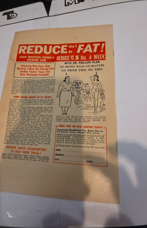 Mystery Tales #44 (1956)lost in the labyrinth foxxing/staining