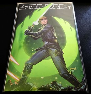 Star Wars #1 Lashley Foil Variant (Marvel, 2025) NM