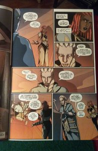 Savage Red Sonja #3 (2024) buy 1 get a surprise book free