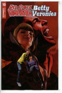RED SONJA VAMPIRELLA BETTY VERONICA (2019 DYNAMITE) #10 VARIANT CVR E STAGGS